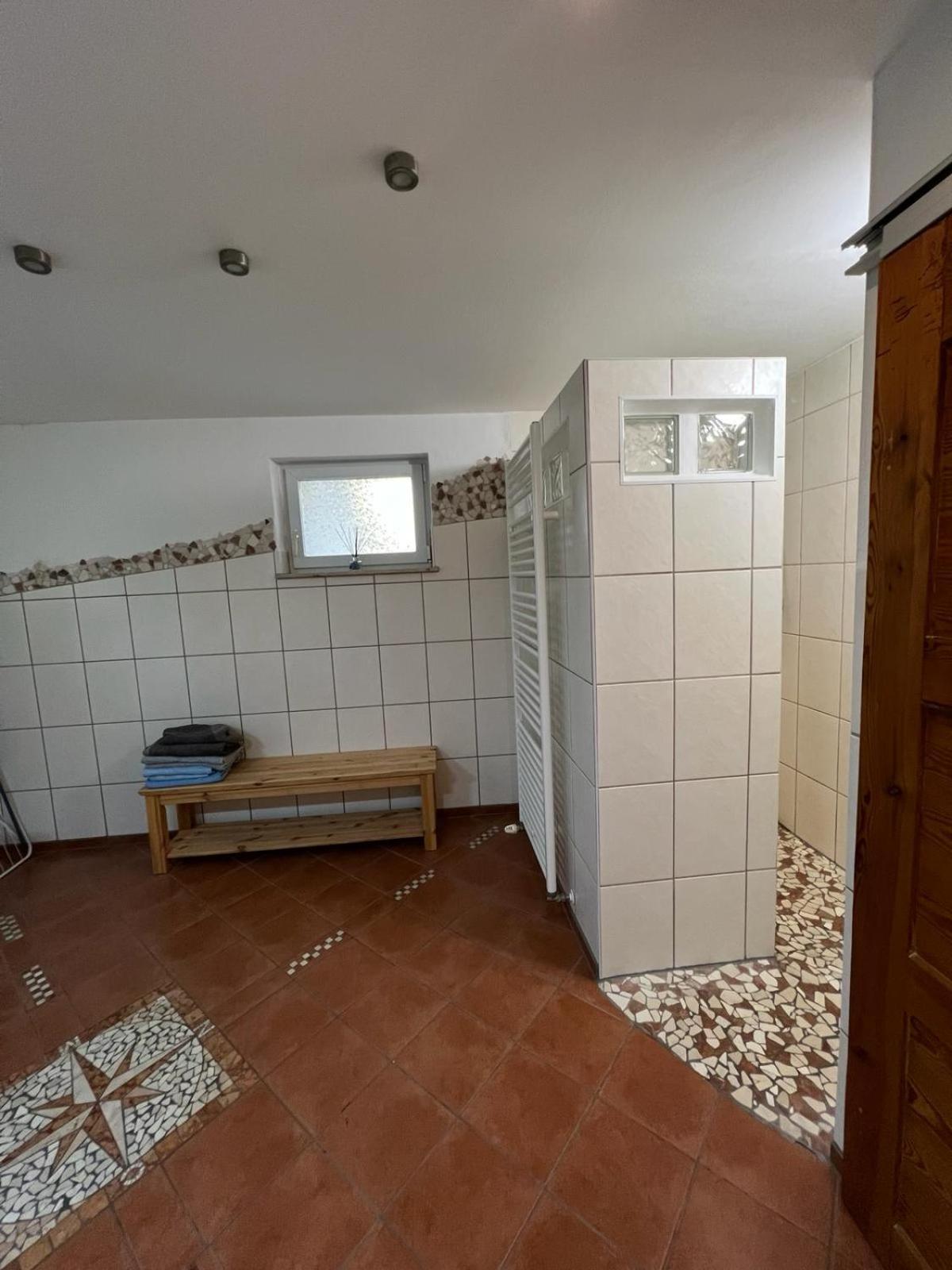 Haus Am Berzdorfer See - 3 Schlafzimmer - Ganzes Haus Zur Alleinnutzung - Terrasse - Hochwertige Ausstattung Gorlitz Exterior photo